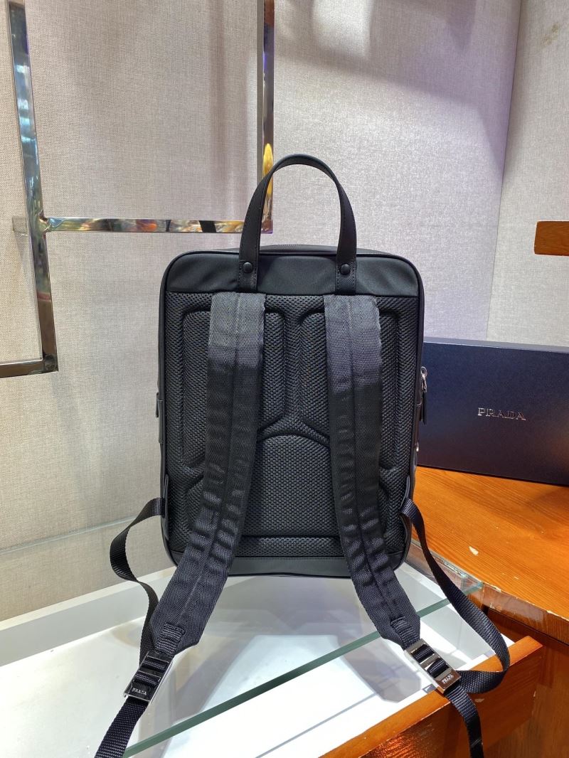 Pra*a backpacks